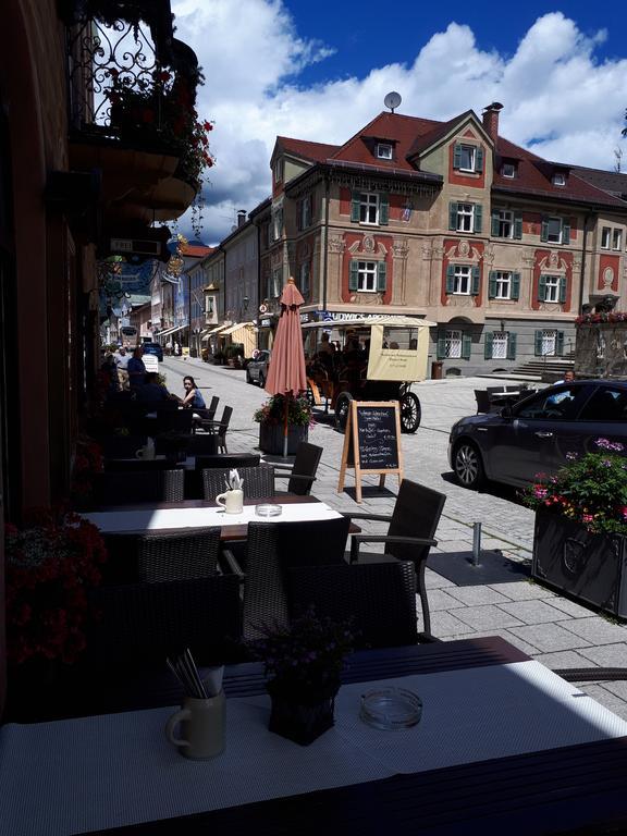 Gasthof Zum Rassen Garmisch-Partenkirchen Exterior photo